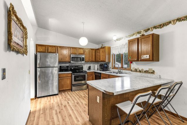 6672 Dawn Way, Inver Grove Heights, MN 55076