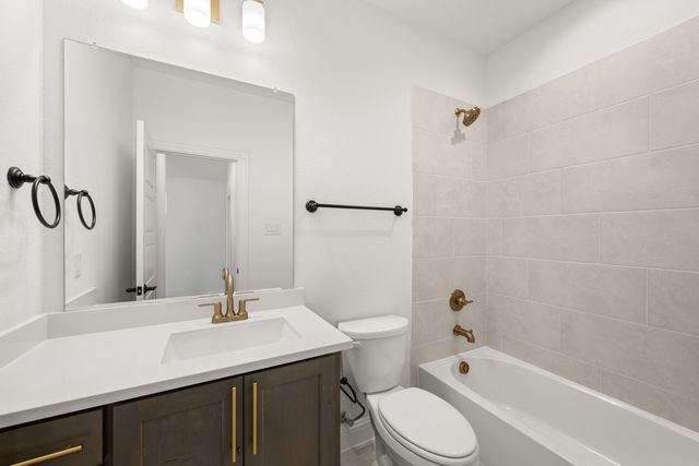 2004 Portrush Lane, Mansfield, TX 76084