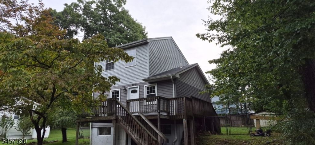 221 Knox Way, Hopatcong Boro, NJ 07843 — photo 2