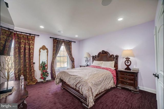 11561 STUART MILL RD, Oakton, VA 22124