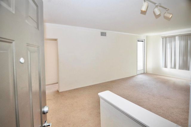 10840 Scripps Ranch Blvd 206, San Diego, CA 92131