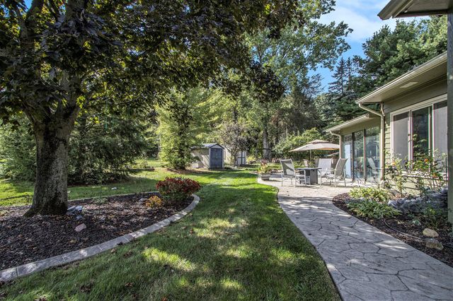 1505 Spruce Brook Road, Comstock Twp, MI 49048