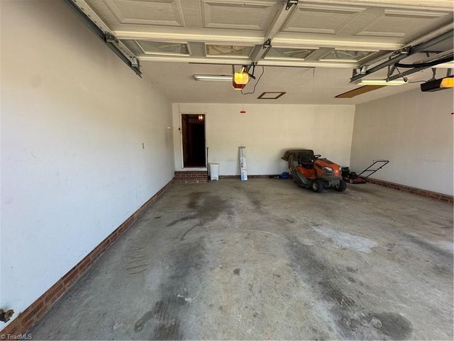 6543 NC Highway 66 S, King, NC 27021
