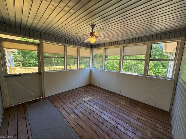 6543 NC Highway 66 S, King, NC 27021