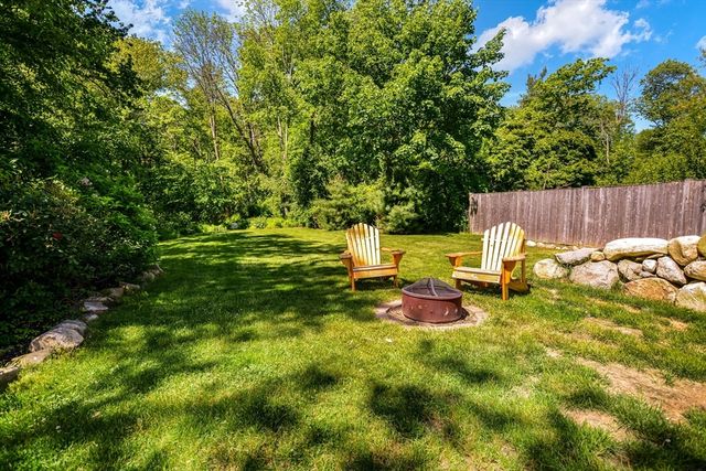 95 Tiffany Rd, Norwell, MA 02061