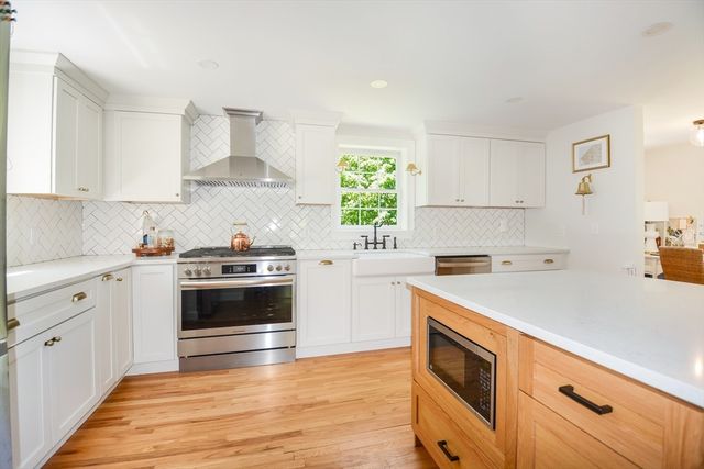 95 Tiffany Rd, Norwell, MA 02061