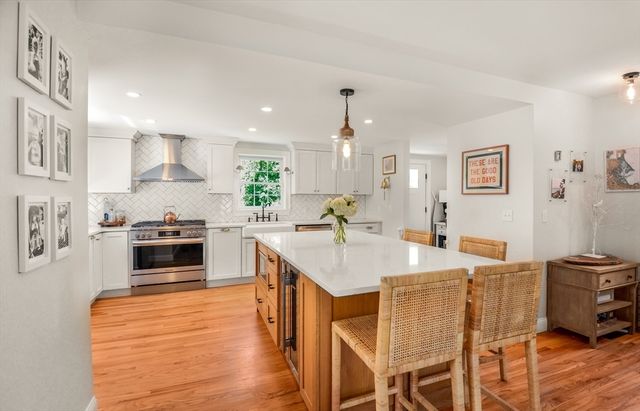 95 Tiffany Rd, Norwell, MA 02061