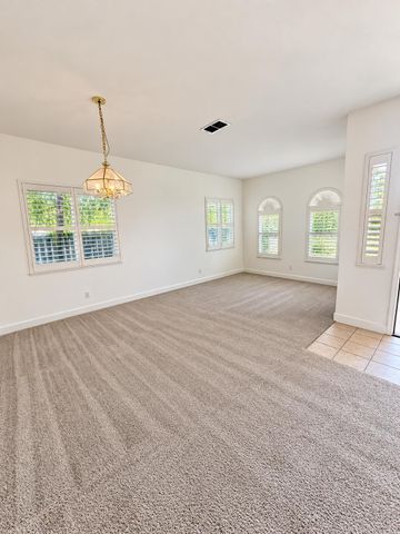 6100 Ravenna Way, Elk Grove, CA 95757