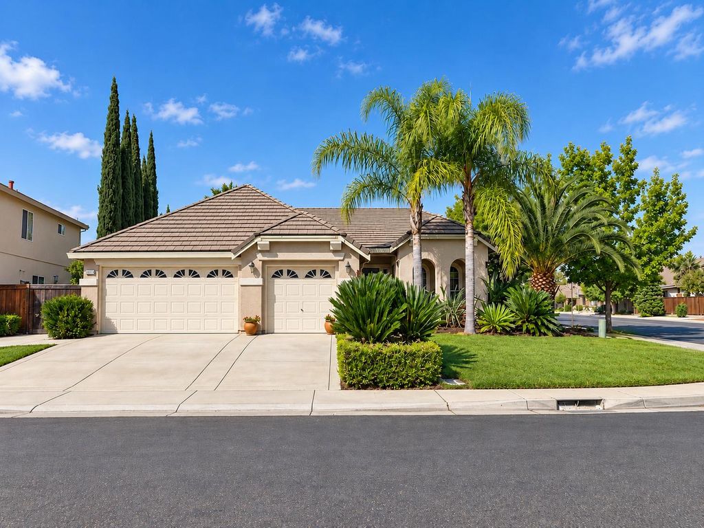 6100 Ravenna Way, Elk Grove, CA 95757