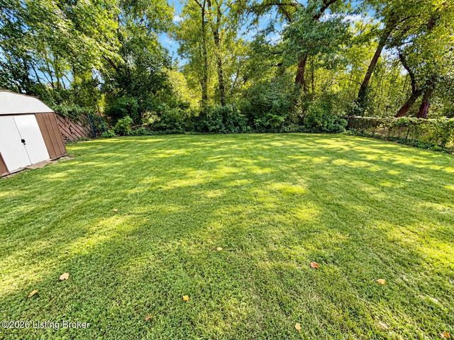 1718 Tempest Way 2, Louisville, KY 40216