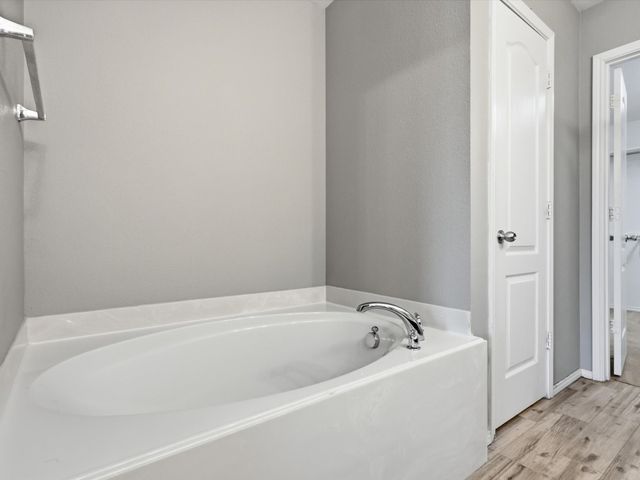 2126 Mcparland Court, Carrollton, TX 75006