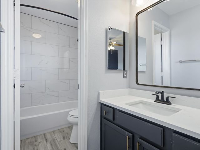 2126 Mcparland Court, Carrollton, TX 75006