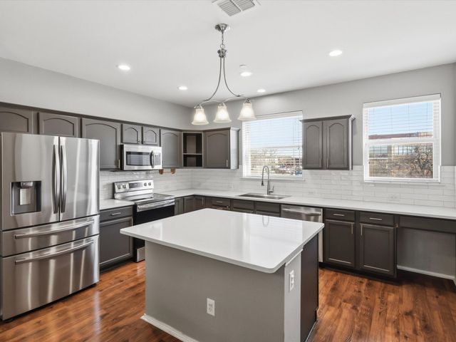 2126 Mcparland Court, Carrollton, TX 75006