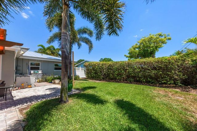13996 BARBADOS DRIVE, Seminole, FL 33776