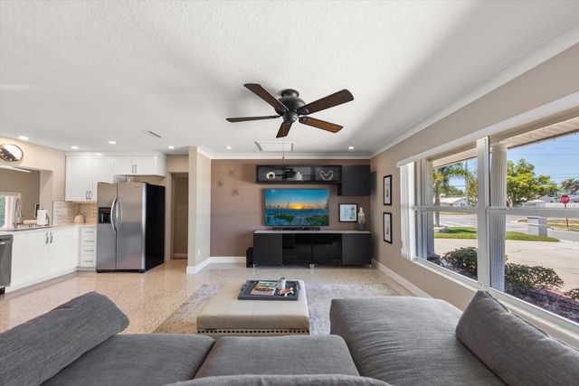 13996 BARBADOS DRIVE, Seminole, FL 33776