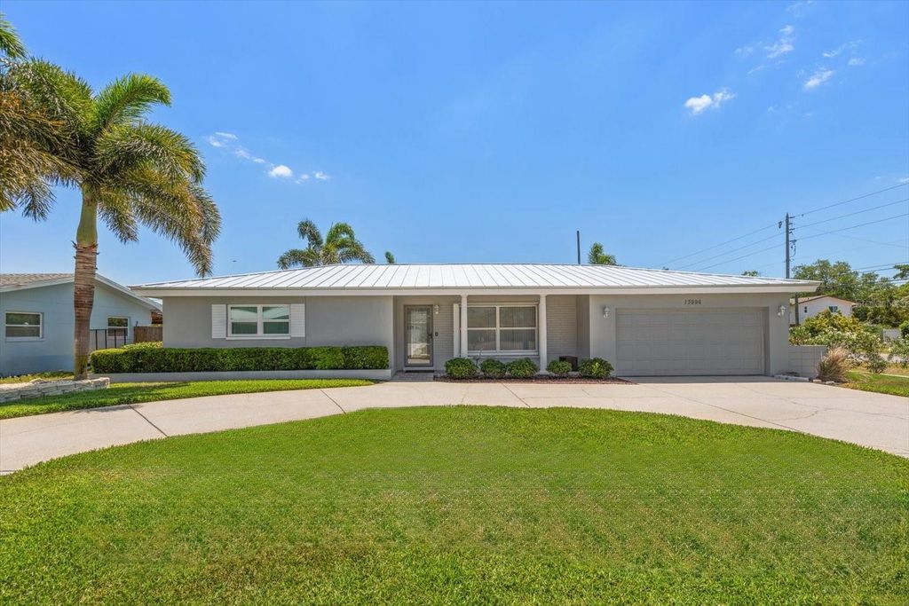 13996 BARBADOS DRIVE, Seminole, FL 33776