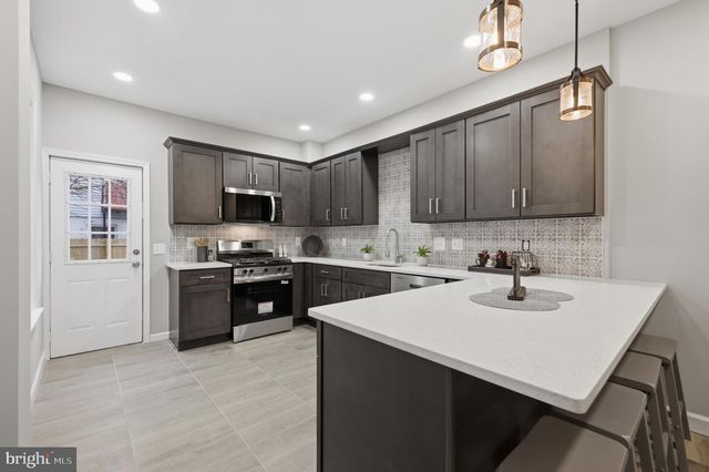 1904 LANCASTER AVE, Wilmington, DE 19805