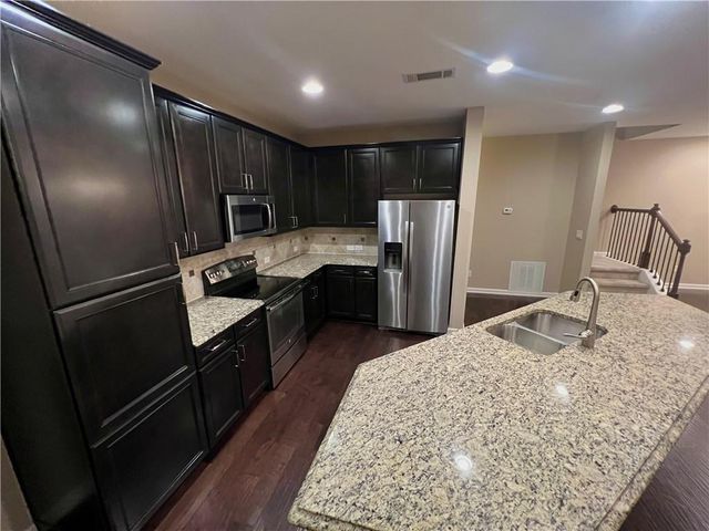 1627 Trailview Way NE, Atlanta, GA 30329