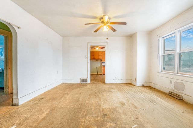 4523 Cameron Avenue, Hammond, IN 46327