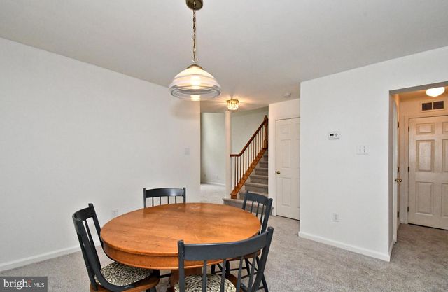 104 AQUEDUCT DR, North Wales, PA 19454