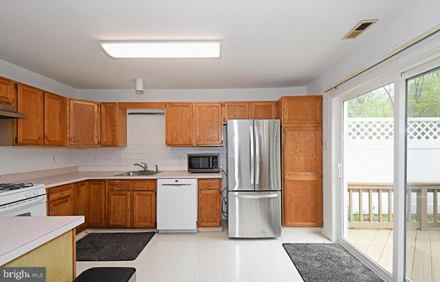104 AQUEDUCT DR, North Wales, PA 19454