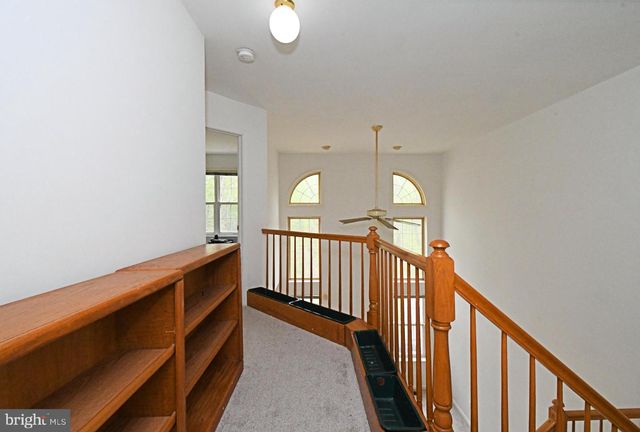 104 AQUEDUCT DR, North Wales, PA 19454