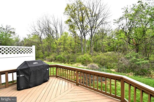 104 AQUEDUCT DR, North Wales, PA 19454