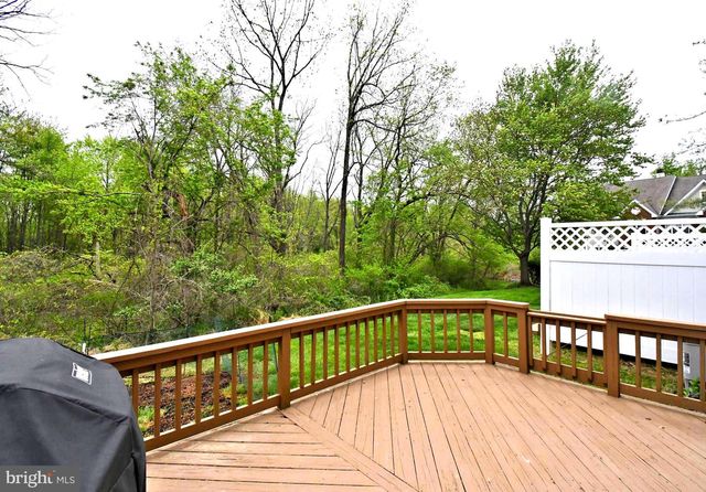 104 AQUEDUCT DR, North Wales, PA 19454