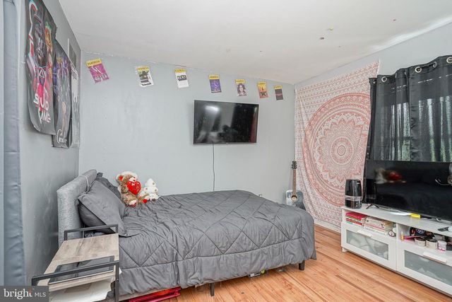 427 MOORE BLVD, Clayton, NJ 08312