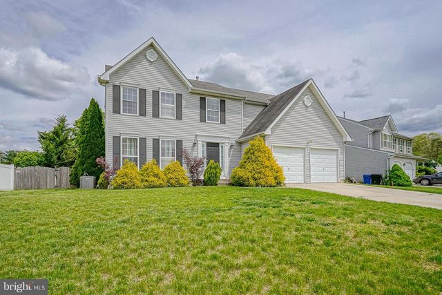 427 MOORE BLVD, Clayton, NJ 08312