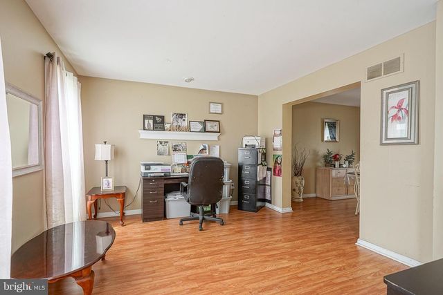 427 MOORE BLVD, Clayton, NJ 08312