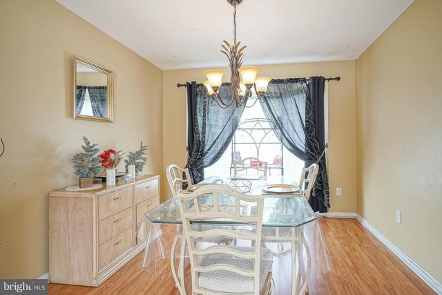 427 MOORE BLVD, Clayton, NJ 08312