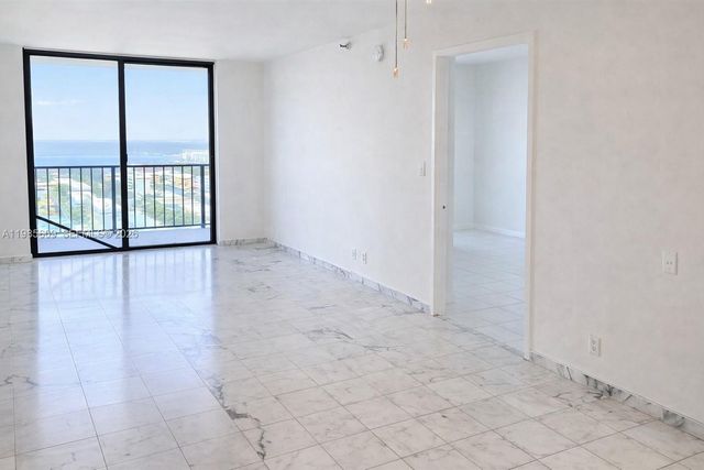 290 W 174th St 2105, Sunny Isles Beach, FL 33160