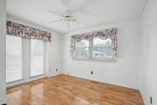 318 Broyles Avenue, Church Hill, TN 37642