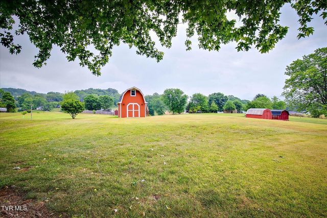 318 Broyles Avenue, Church Hill, TN 37642