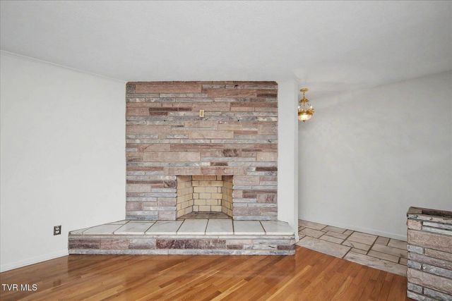 318 Broyles Avenue, Church Hill, TN 37642