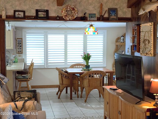 241 Avenida Central, Indialantic, FL 32903
