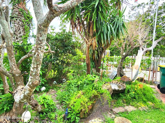 241 Avenida Central, Indialantic, FL 32903