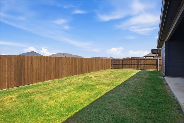 6656 Denim Drive, Fort Worth, TX 76036