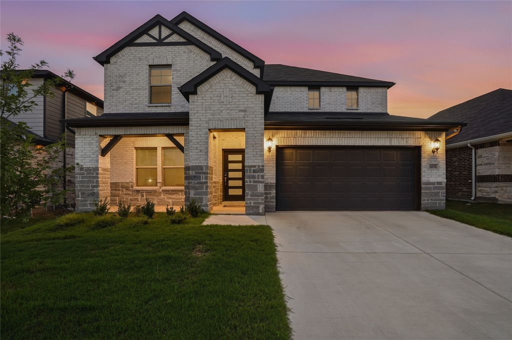 6656 Denim Drive, Fort Worth, TX 76036