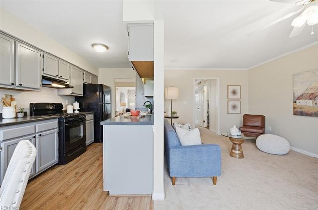 1614 Sword Dancer DR, Virginia Beach, VA 23454