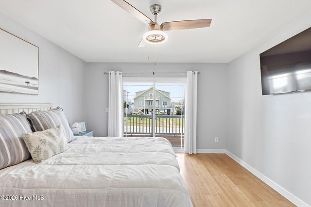 1417 Carolina Boulevard, Holly Ridge, NC 28445