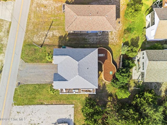1417 Carolina Boulevard, Holly Ridge, NC 28445