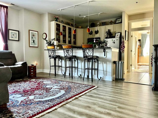 101 W Village Dr Apt 101, Staunton, VA 24401