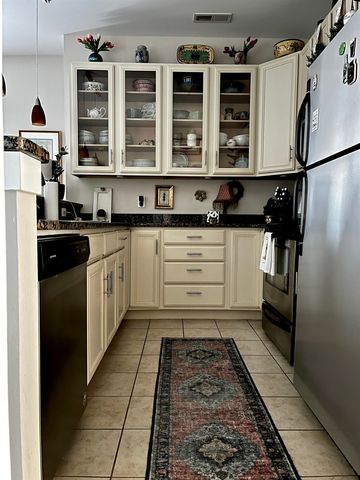 101 W Village Dr Apt 101, Staunton, VA 24401