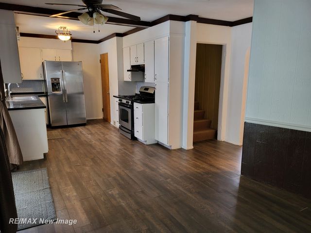 1954 Harry Street, Saginaw, MI 48602