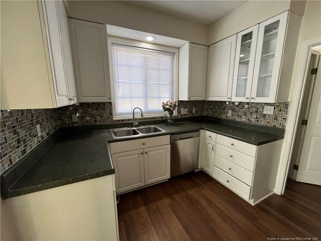 1559 Grassy Branch Drive, Fayetteville, NC 28304