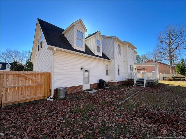 1559 Grassy Branch Drive, Fayetteville, NC 28304
