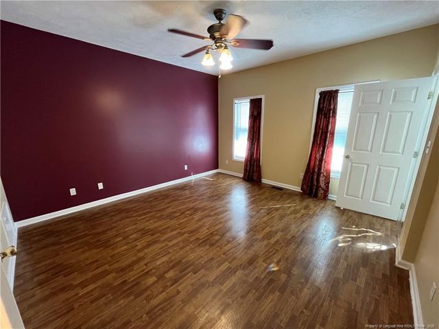 1559 Grassy Branch Drive, Fayetteville, NC 28304