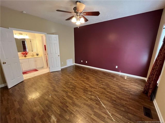 1559 Grassy Branch Drive, Fayetteville, NC 28304